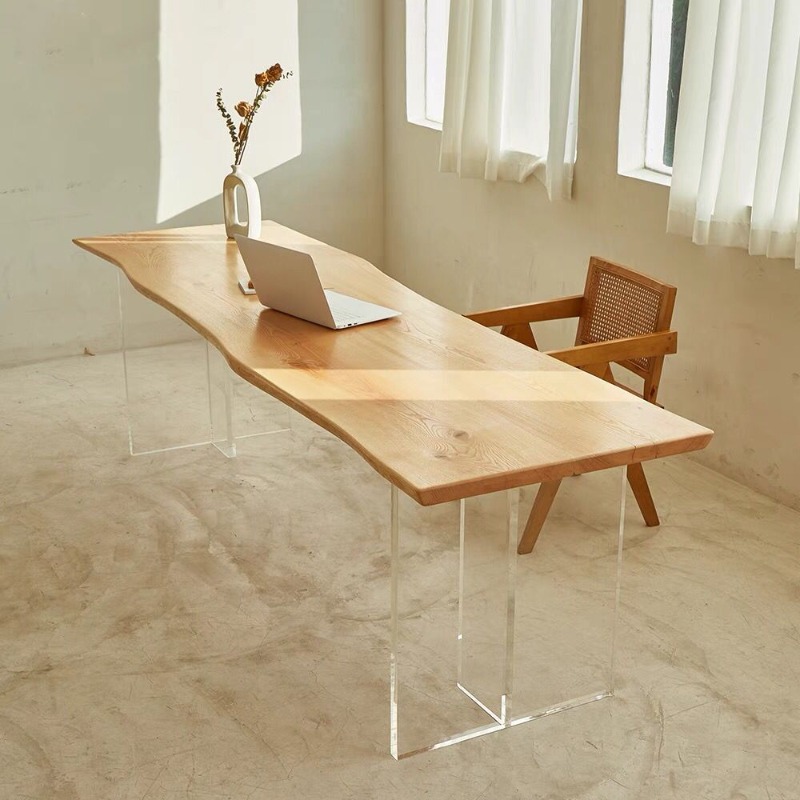Mesa Flotante Nórdica de Mader - Home Office Studio reseña y precio