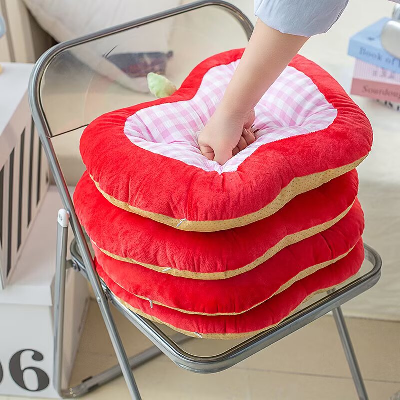 Lindo cojín de felpa en forma  - Home Office Cozy reseña y precio